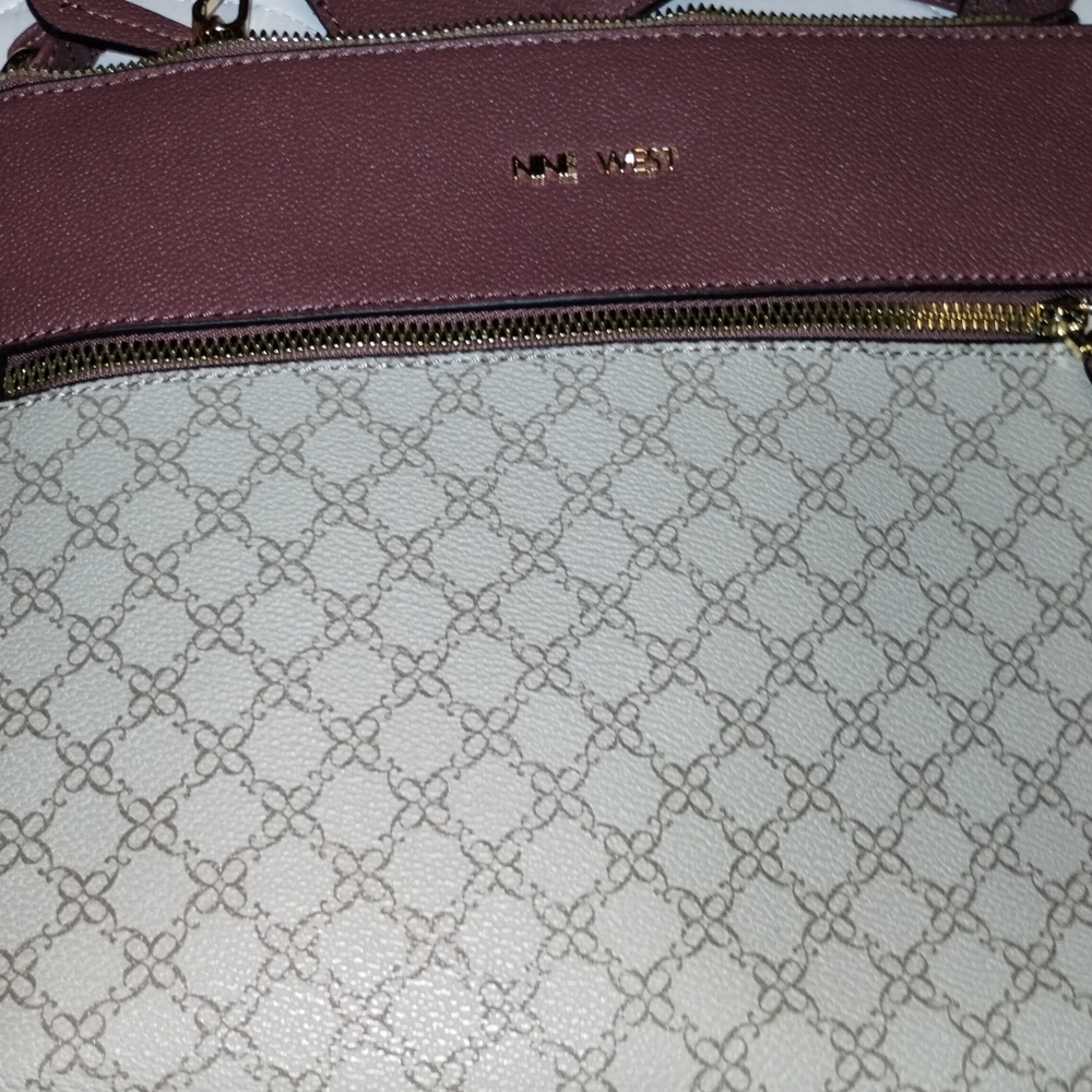 Shoulder bag - Picture 3 of 4